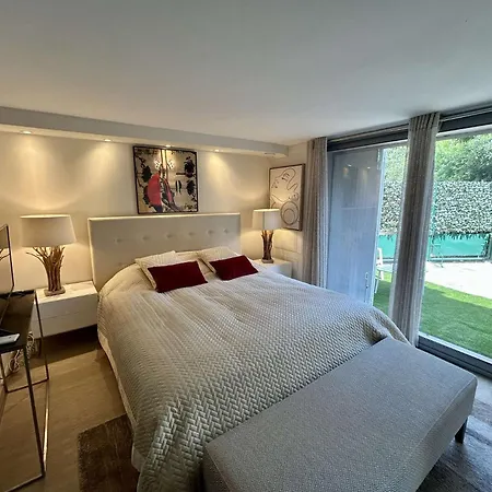 Ag000-293 4 Pieces 6 Personnes Agay *