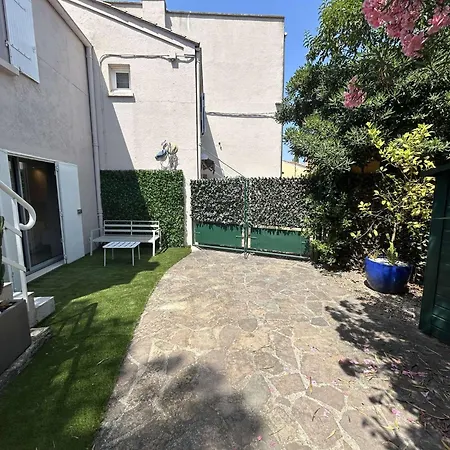 Ag000-293 4 Pieces 6 Personnes Agay